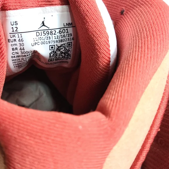 Nike Air Jordan 13 Retro Dune Red Sneakers Men's Size 12 NWOB - Picture 6 of 7